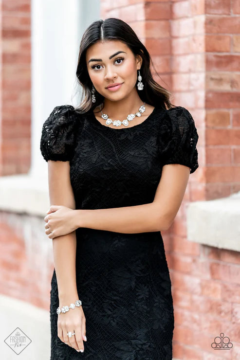 Fiercely 5th Avenue Fashion Fix Set December 2021